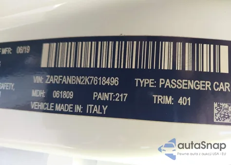 2019 Alfa Romeo Giulia Ti Sport Awd z USA, uszkodzony, nr VIN ZARFANBN2K7618496